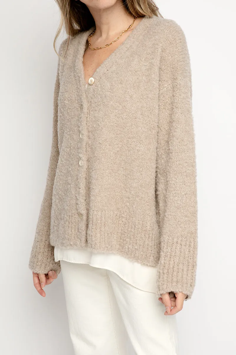 Cashmere Blend Oversized Cardigan in Sable