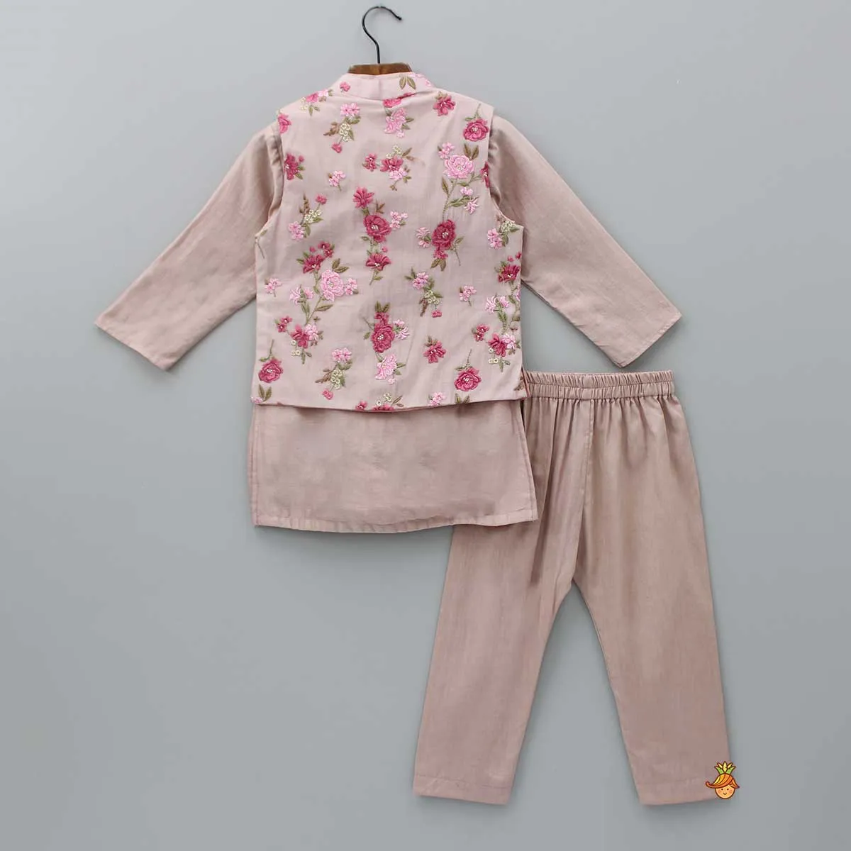 Ethnic Kurta With Pink Floral Embroidered Jacket And Pyjama