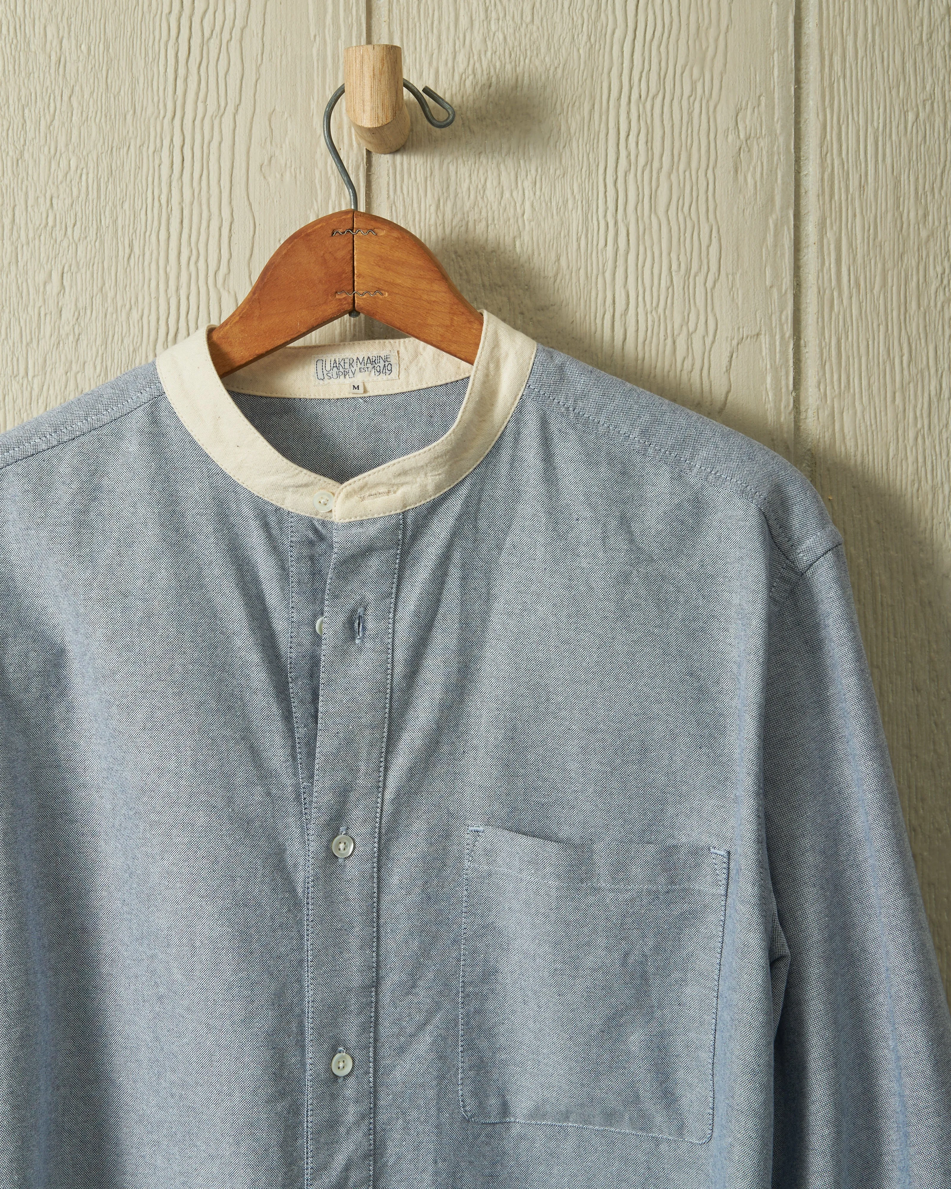 Livingston Band Collar Shirt in Blue Oxford