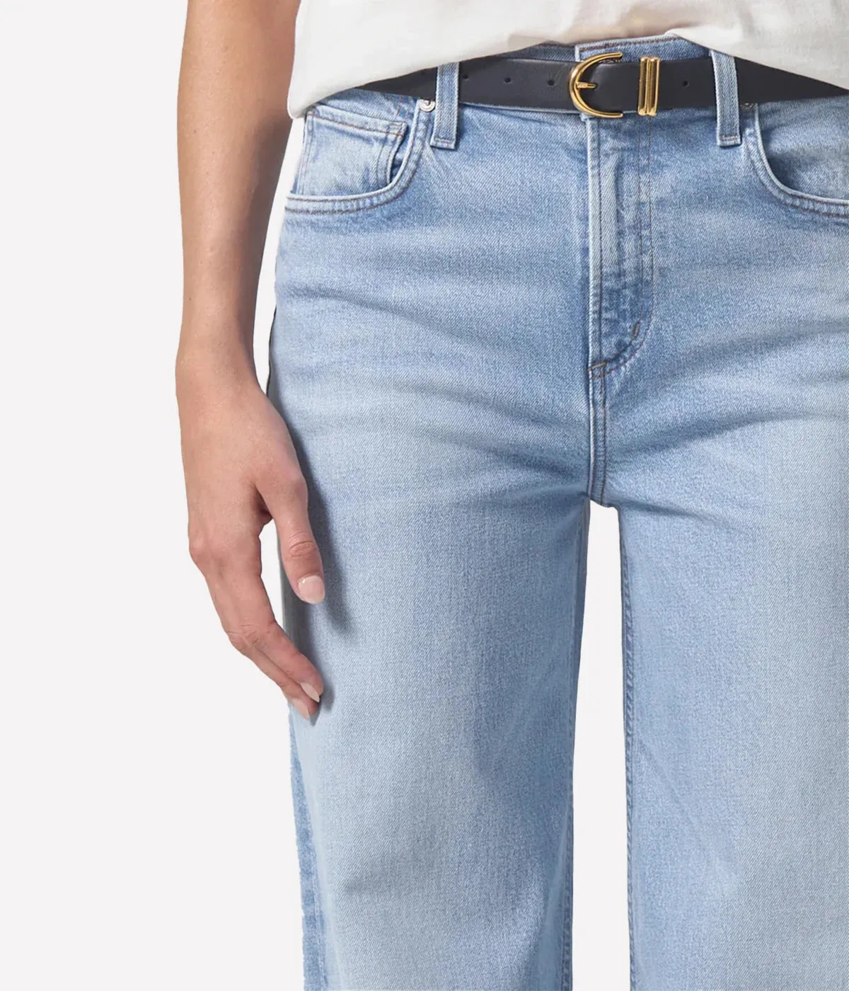 Loli Mid Rise Baggy Jean in Neroli