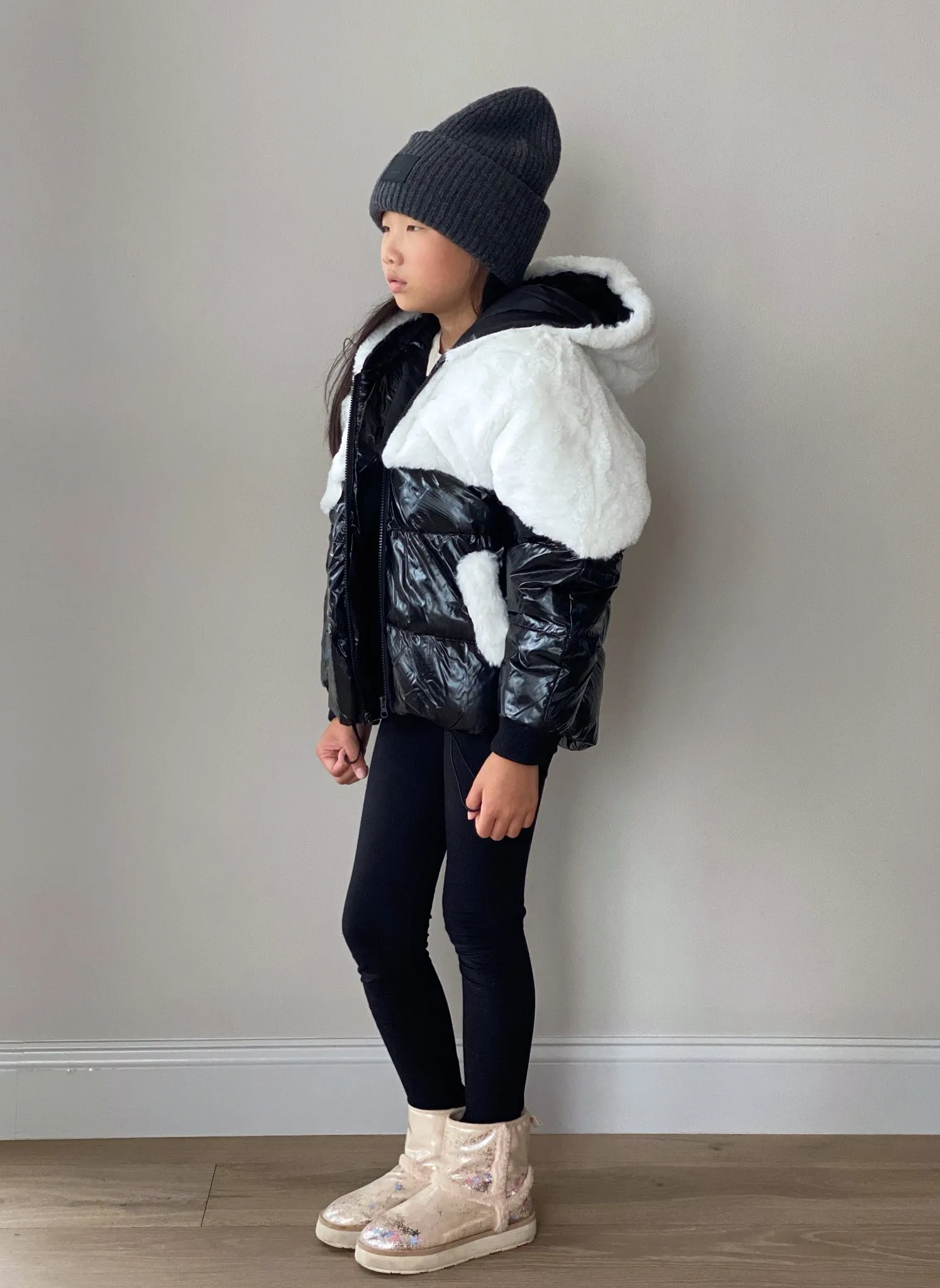 Vierra Rose Boa Faux Fur Top Jacket in Black/White Combo